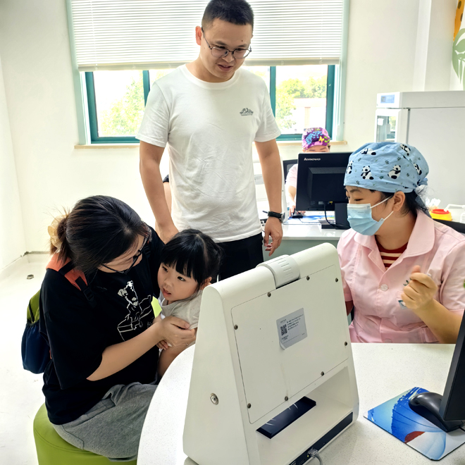 眼睛瘙痒与疼痛：常见原因及应对措施